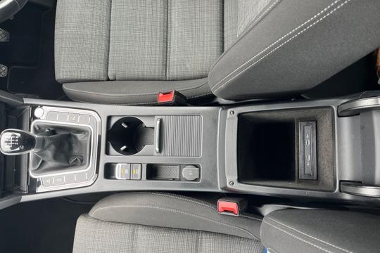 Volkswagen Passat Photo autoimg-9105b140ac6845d08d2b81cfd00bb2964fbf638d.jpg