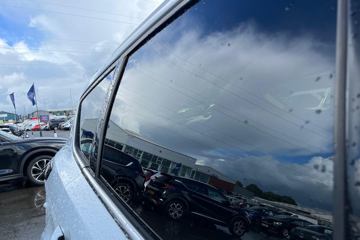 Ford KUGA Photo 37