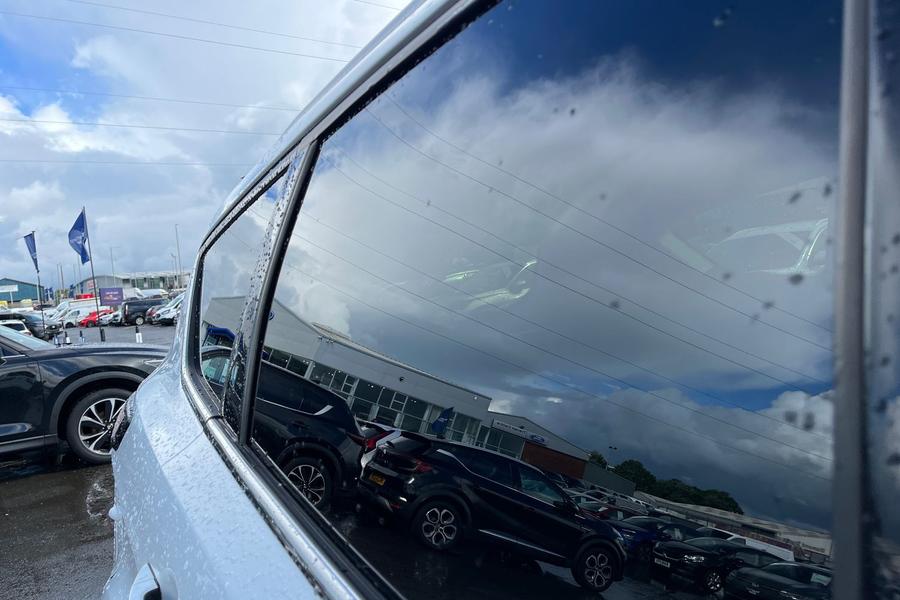 Ford KUGA Photo autoimg-9106cd640fff2b89f33e49268bd6b0321a53bc69.jpg