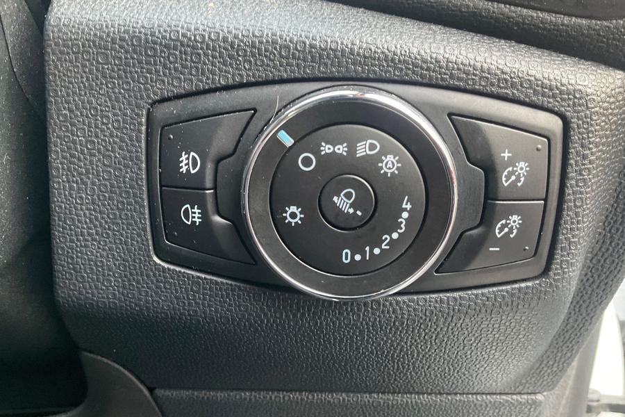 Ford ECOSPORT Photo autoimg-910784235b53b43dd9e2e2f0f33cfaf33050ca3c.jpg