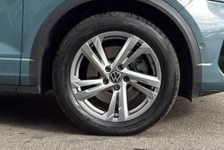 VOLKSWAGEN T-Roc Photo 5