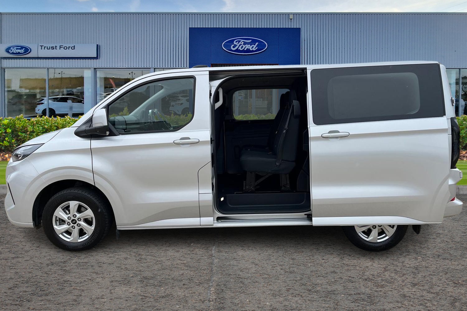 Ford TRANSIT CUSTOM Photo 4