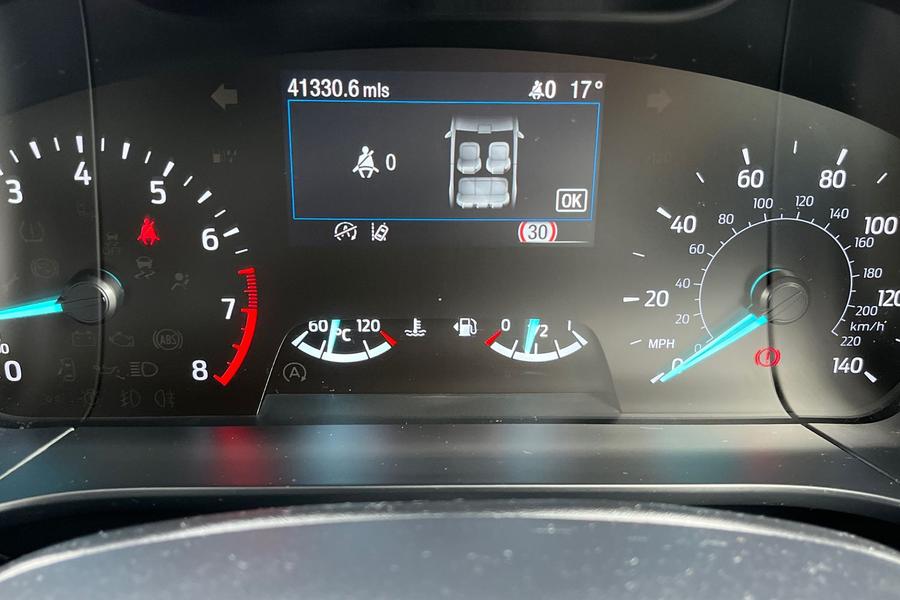 Ford KUGA Photo autoimg-910d87e75a9124a88397d2182b8ce057ac9605f6.jpg