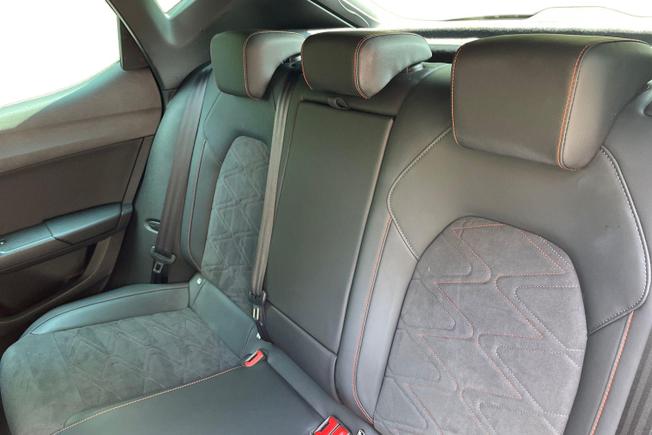 SEAT Leon Photo 9