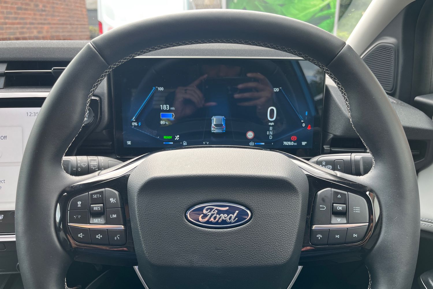 Ford Puma Gen-E Photo 11