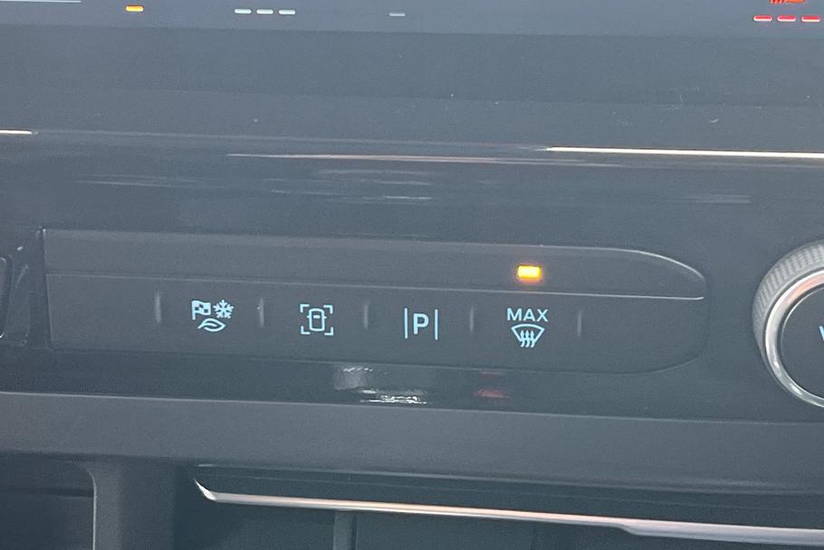 Used Ford TOURNEO CUSTOM 23