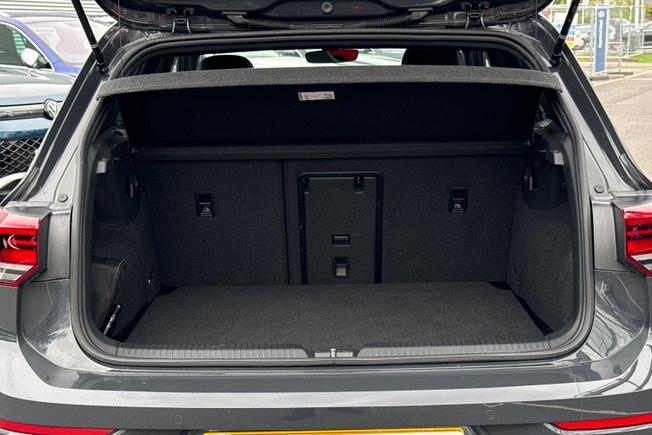 VOLKSWAGEN Golf Photo 12