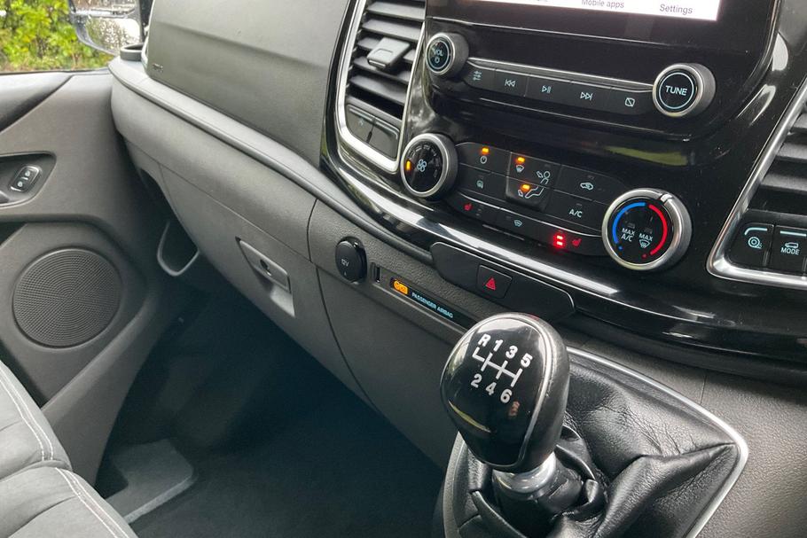 Used FORD TRANSIT CUSTOM LC72YEV 29