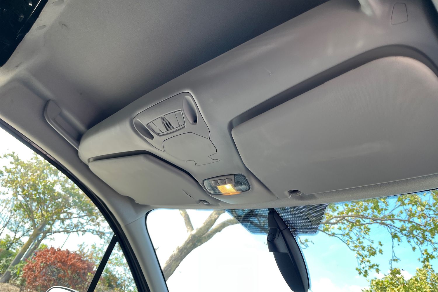 Ford TRANSIT CONNECT Photo 38