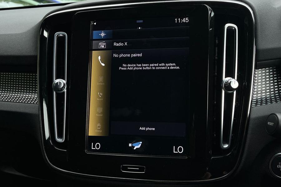 Volvo XC40 Photo autoimg-911b49cb7dc16967c6da1f1eaf3a524ab9e5e52f.jpg