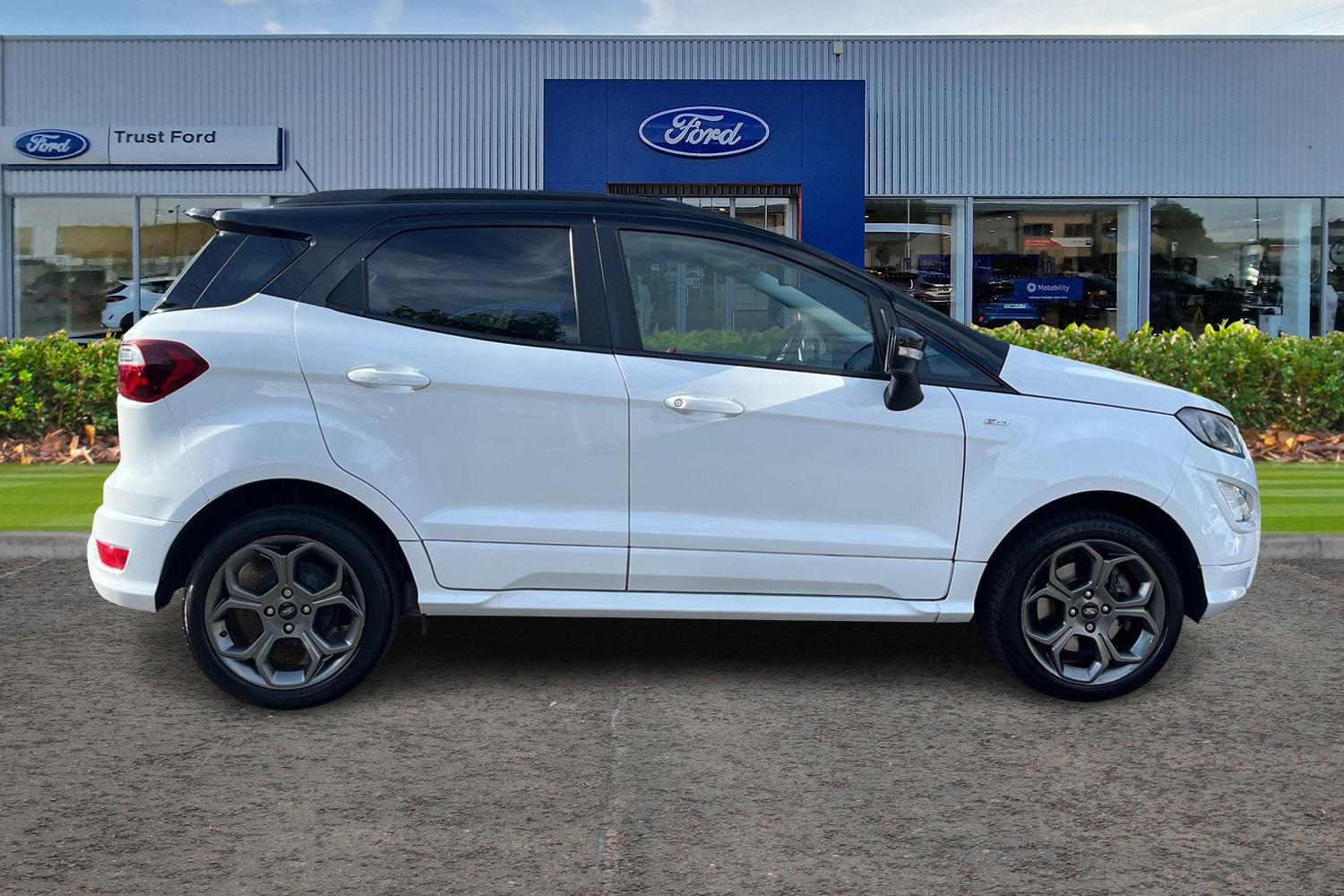 Ford ECOSPORT Photo 2
