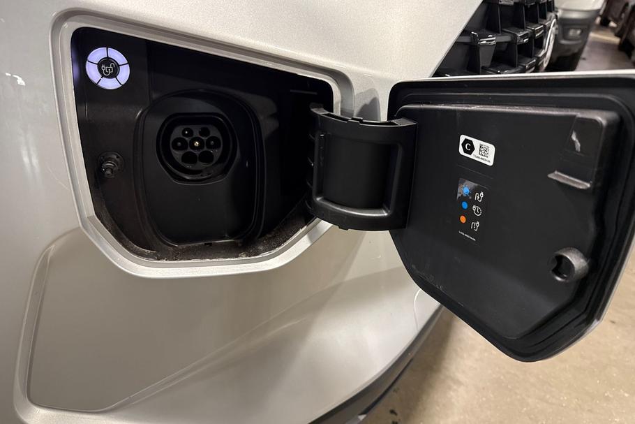 Used Ford TOURNEO CUSTOM 25