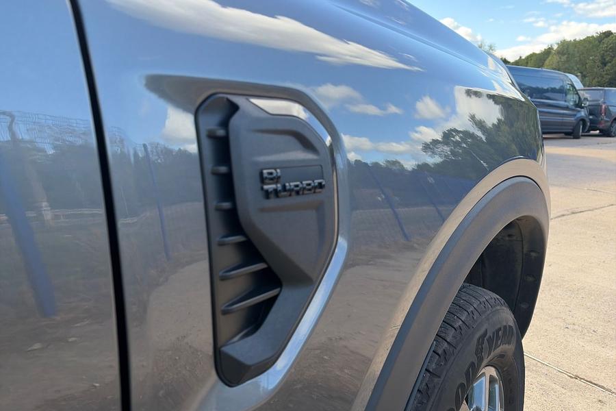 Ford RANGER Photo autoimg-91293e9e294ab34088889200d7c81df0c6f9e877.jpg