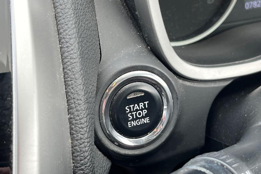 Mitsubishi ECLIPSE CROSS Photo autoimg-9129f3fe6a7f9d0de2e184e8c260ddf2407123ee.jpg