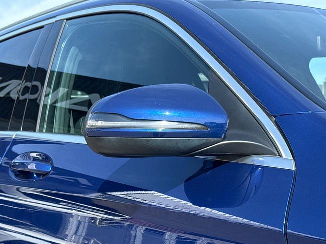 MERCEDES-BENZ GLC Photo 20