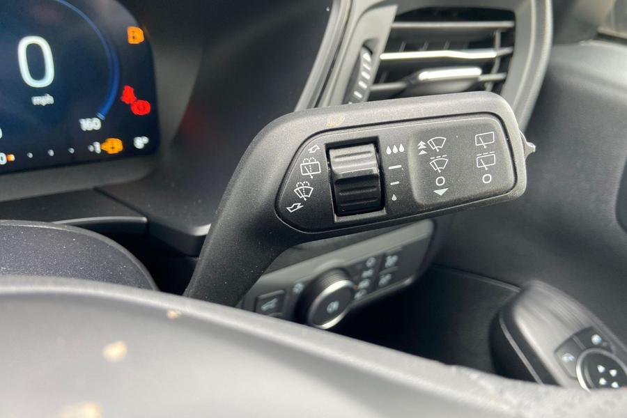 Ford KUGA Photo autoimg-91341cd7e0b61da4f2da67aadfc413550f40801d.jpg