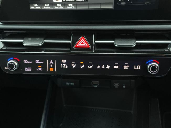 KIA Niro Photo 44