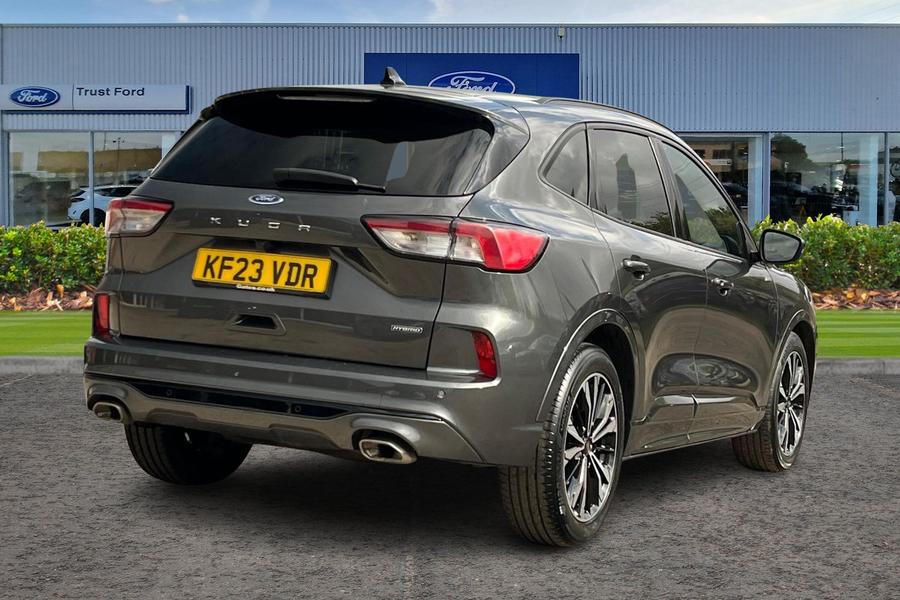 Ford Kuga Photo autoimg-913887564a051be906cf41d6f395e41c6d6d38f7.jpg