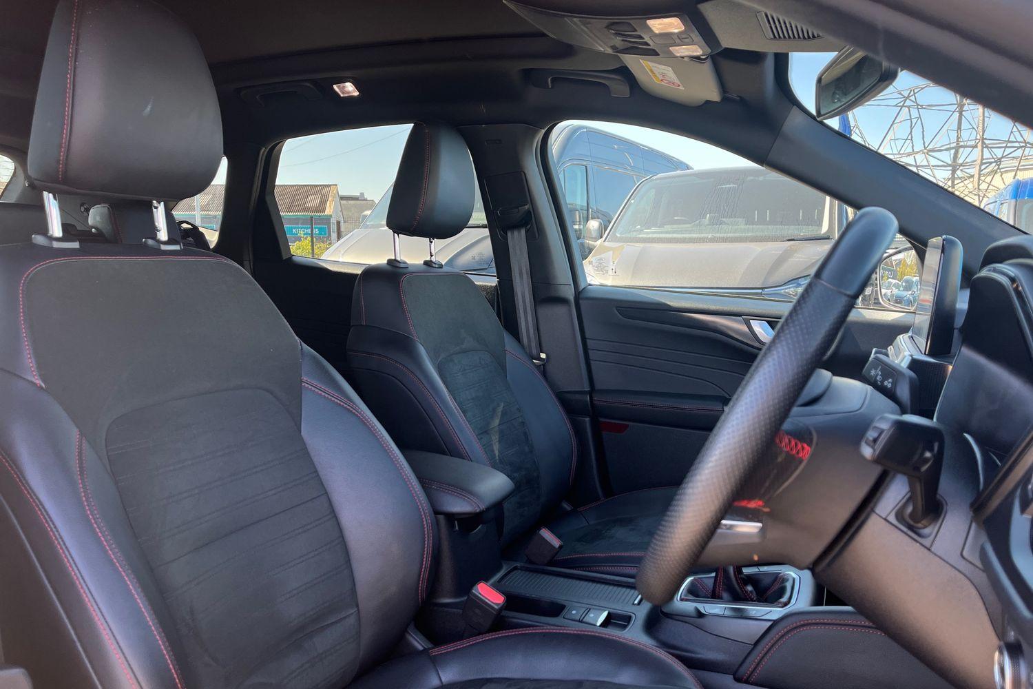 Ford Kuga Photo 16
