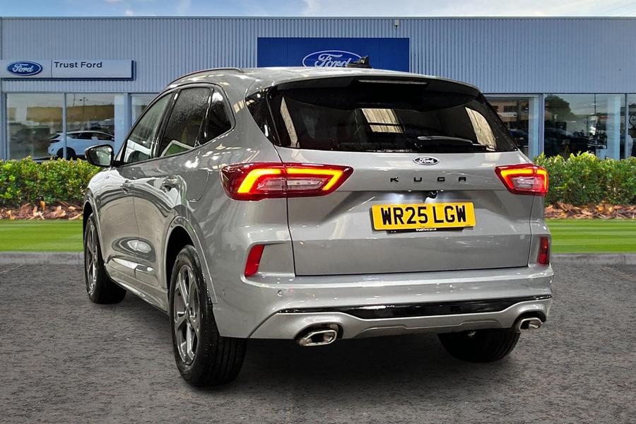 Ford KUGA Photo autoimg-913d5c51108bb05fa13d189759536cb190aa512c.jpg