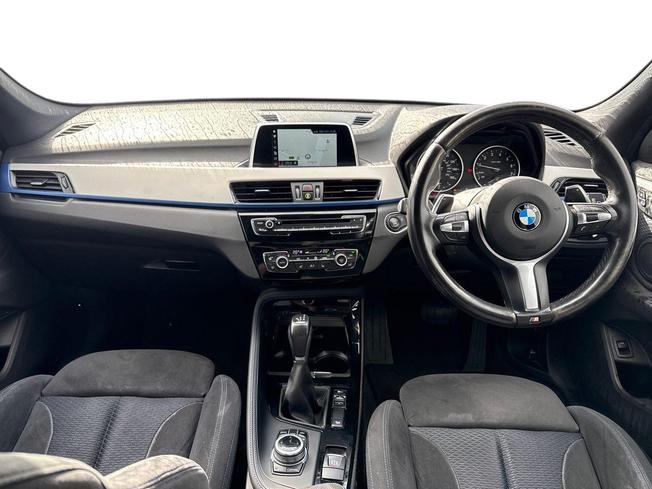 BMW X1 Photo 10