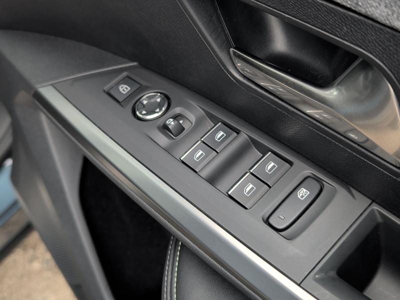 Used Peugeot E-5008 NX74YSB 25