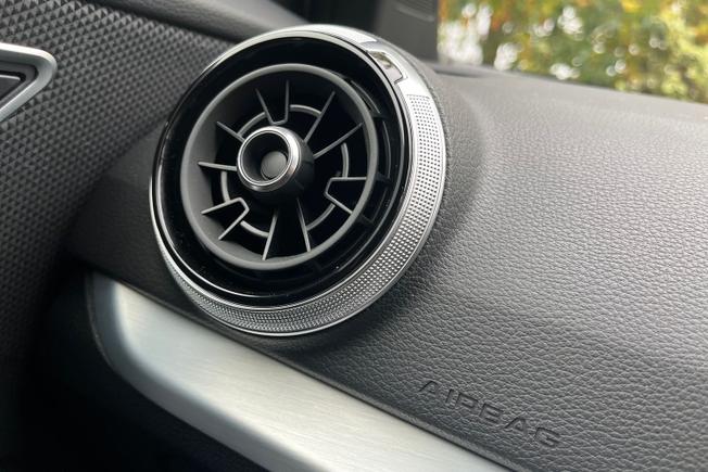 AUDI Q2 Photo 29