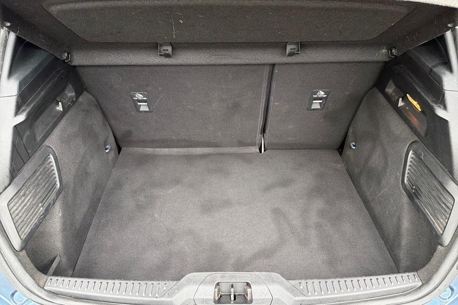 Ford FOCUS Photo autoimg-9148352e939b02f964f50534334187efd68831e1.jpg