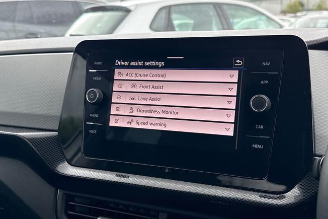 VOLKSWAGEN T-Cross Photo 33
