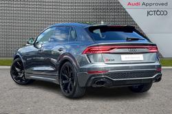 AUDI Rsq8 Photo 3
