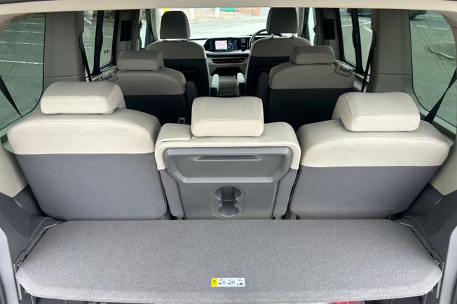 VOLKSWAGEN Multivan Photo 50