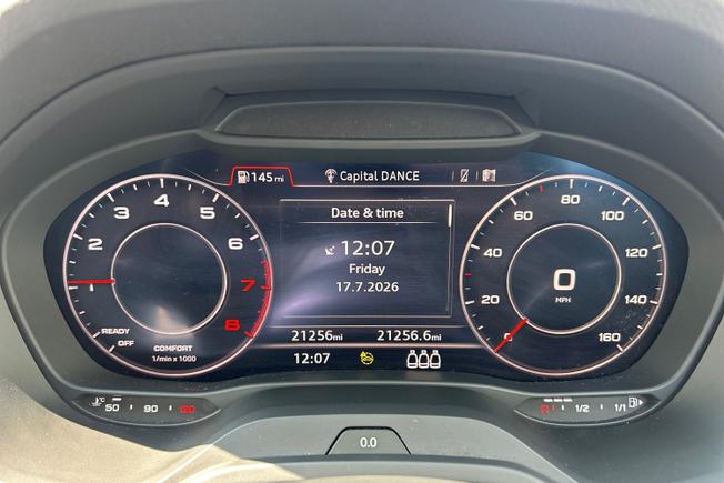 AUDI Q2 Photo 15