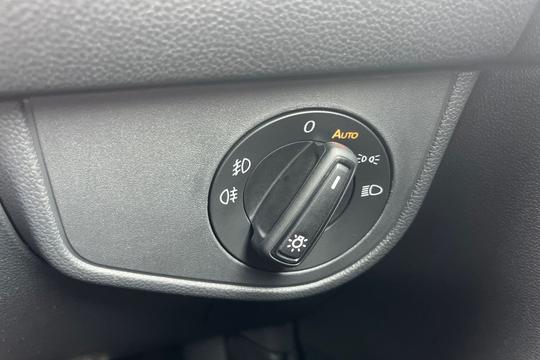 Volkswagen Polo Photo autoimg-914f03aee808f34bdd9d6e462da3d43b1db55772.jpg