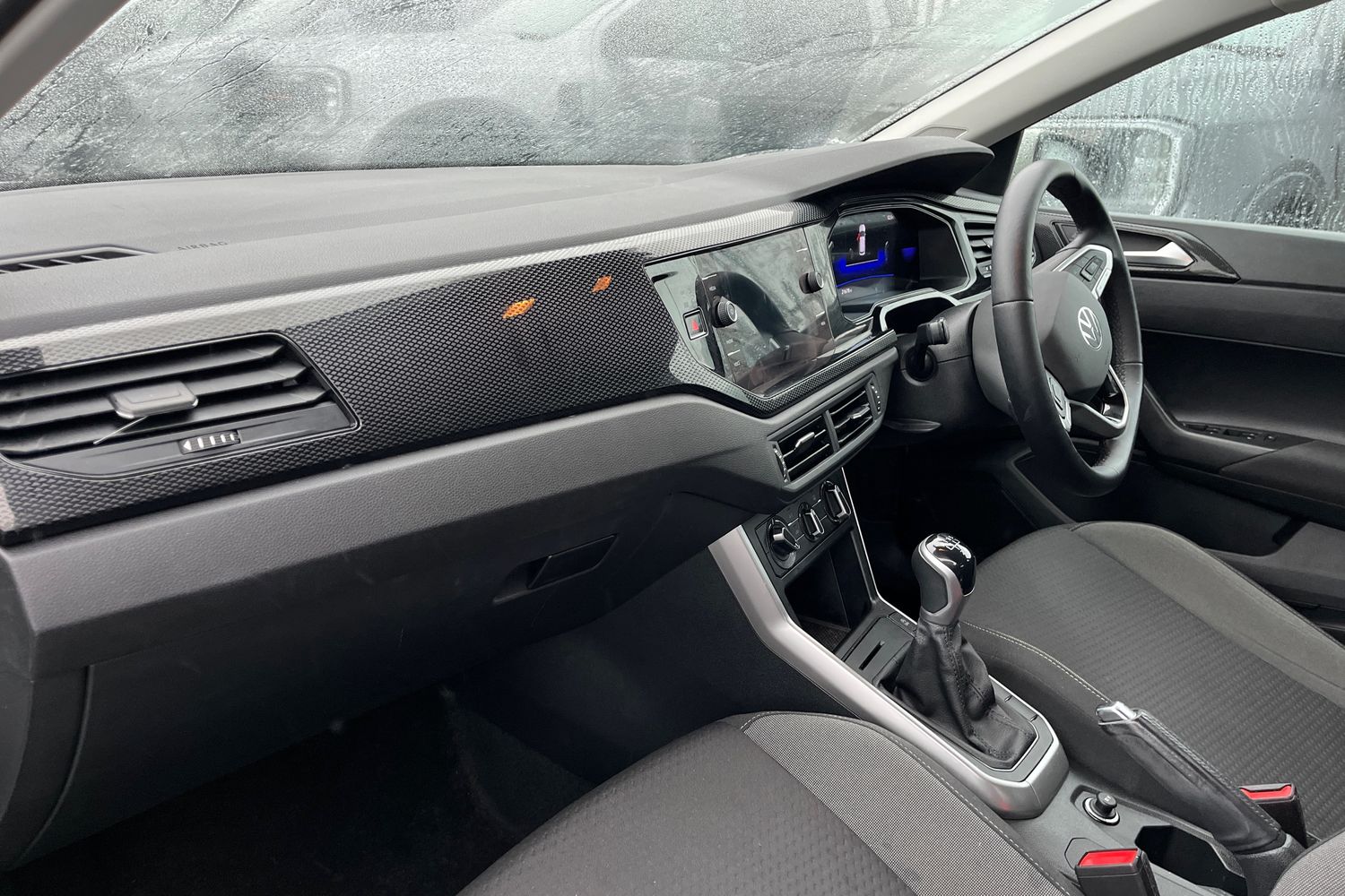 Volkswagen POLO Photo 17