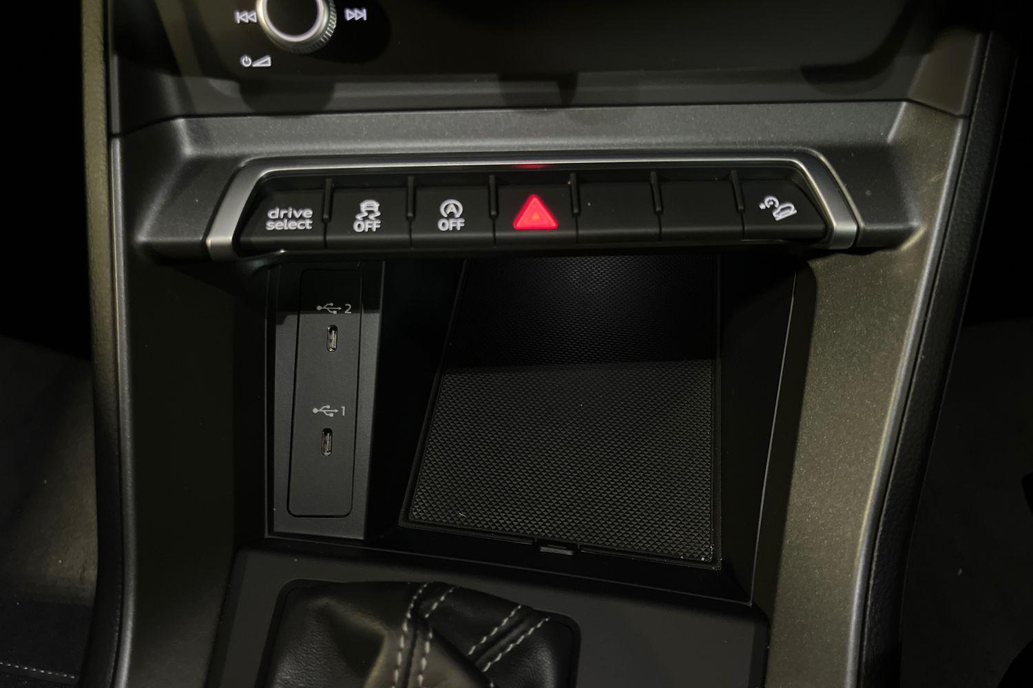 Audi Q3 Photo 29