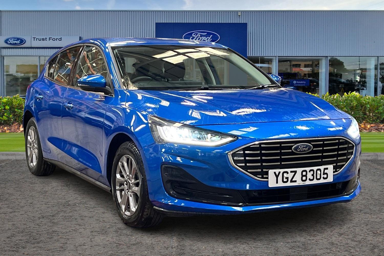 Ford FOCUS Photo 0