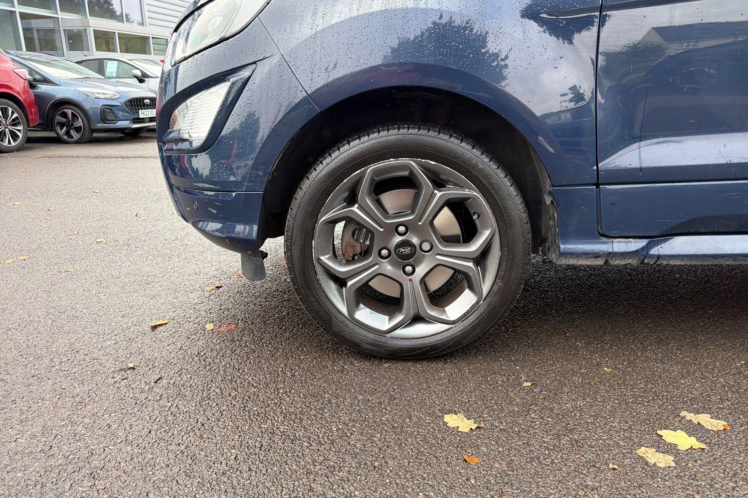 Ford ECOSPORT Photo 7