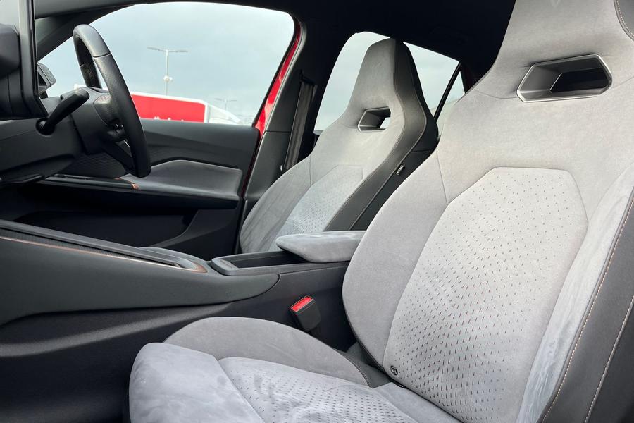 CUPRA BORN Photo autoimg-91635af7ae486069d7fcc7b6b8460f635fafaf4b.jpg