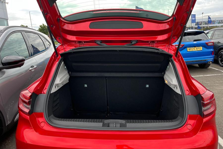 Renault CLIO Photo autoimg-91649ab97d79270ed6b291e58c7677057b03e434.jpg