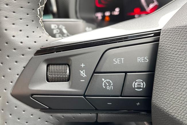 SEAT Ibiza Photo 16