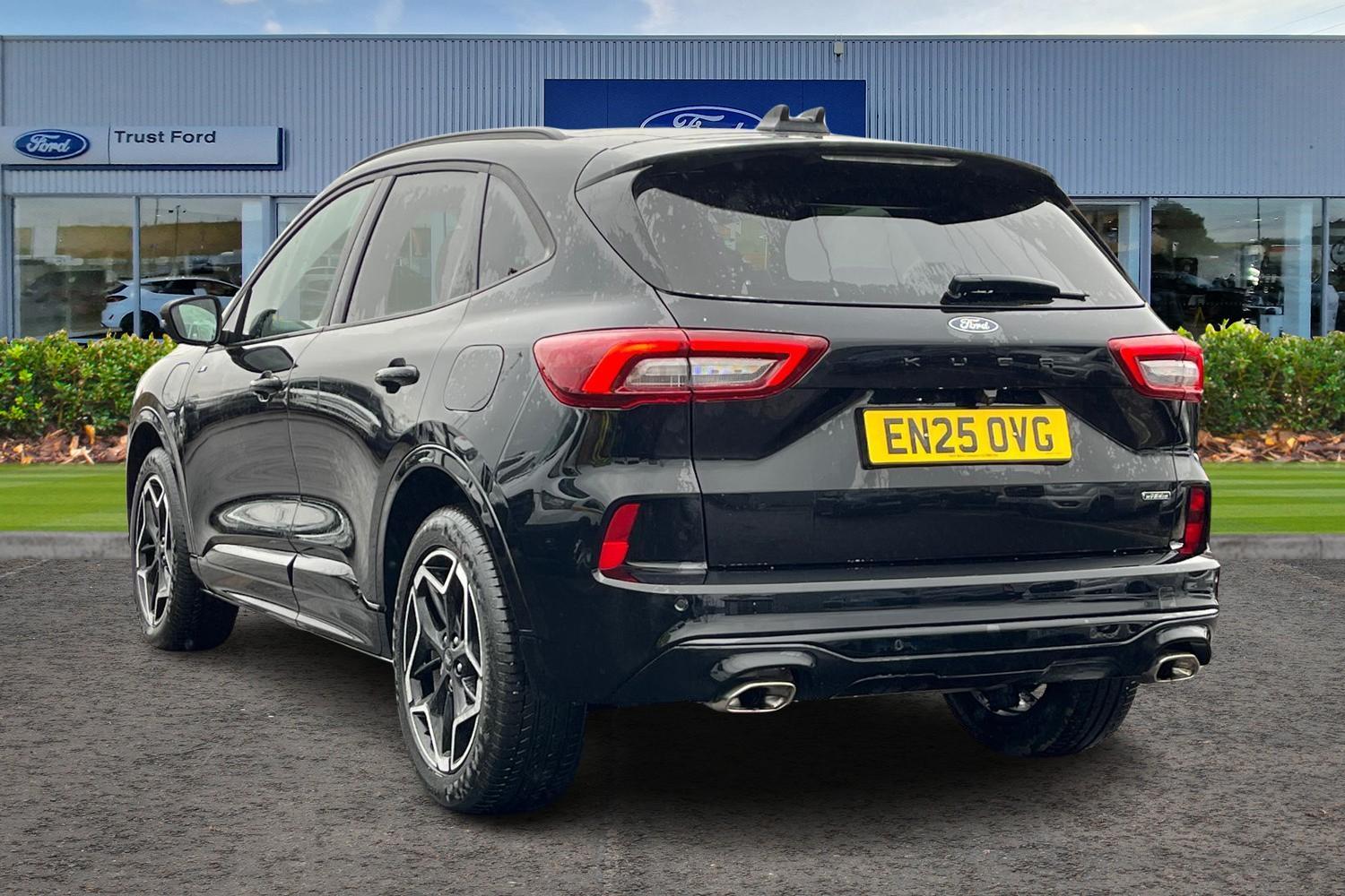 Ford Kuga Photo 1