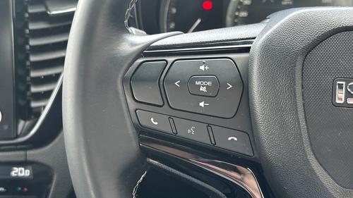 Isuzu D-Max Photo autoimg-916dbe3486fe541c48f6c8633d819e2371fa70c7.jpg