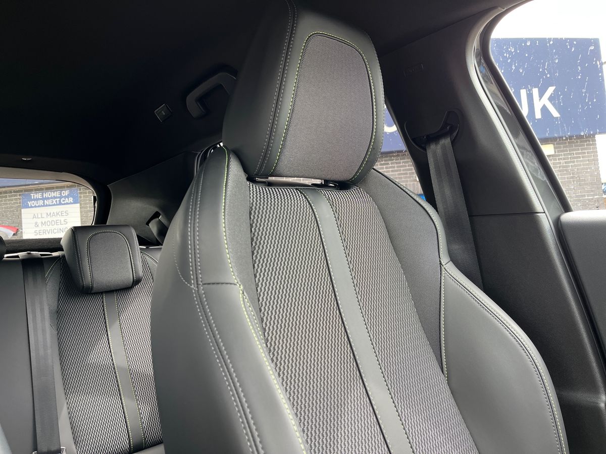 Peugeot 2008 Photo 37