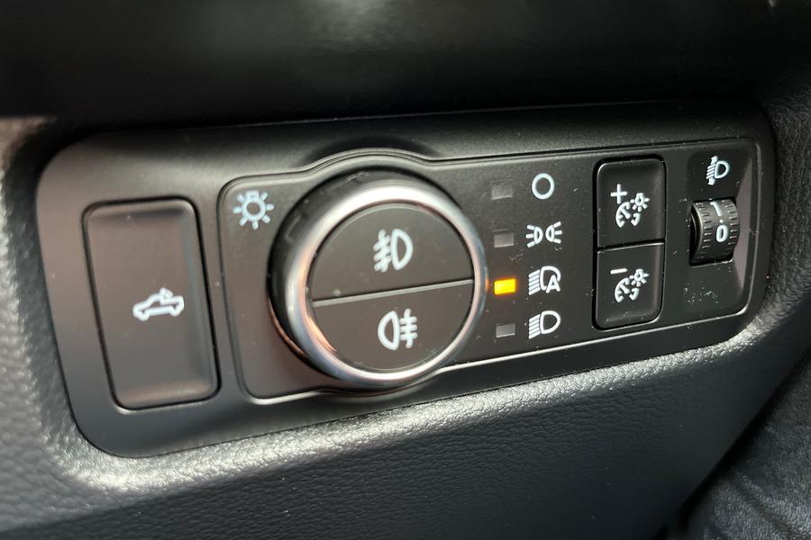 Ford Ranger Photo autoimg-917528c8a0fb2f05dc2ce4f91535e071fd513eb0.jpg
