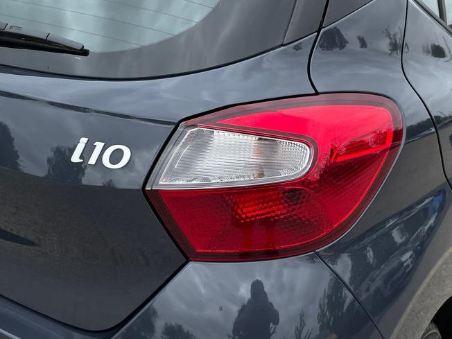 HYUNDAI i10 Photo 18
