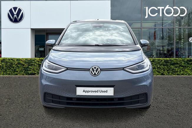 VOLKSWAGEN ID.3 Photo 8