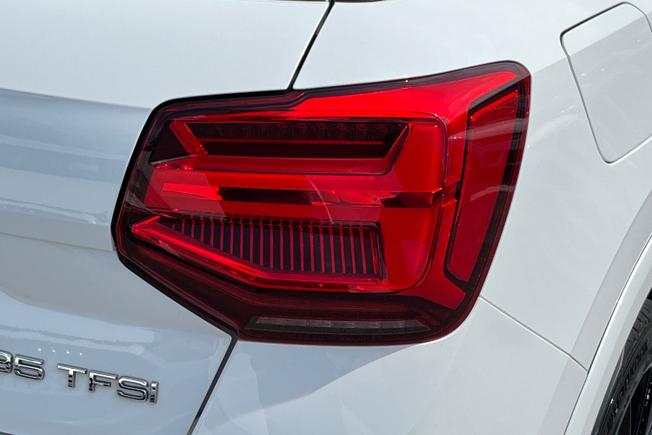 AUDI Q2 Photo 18