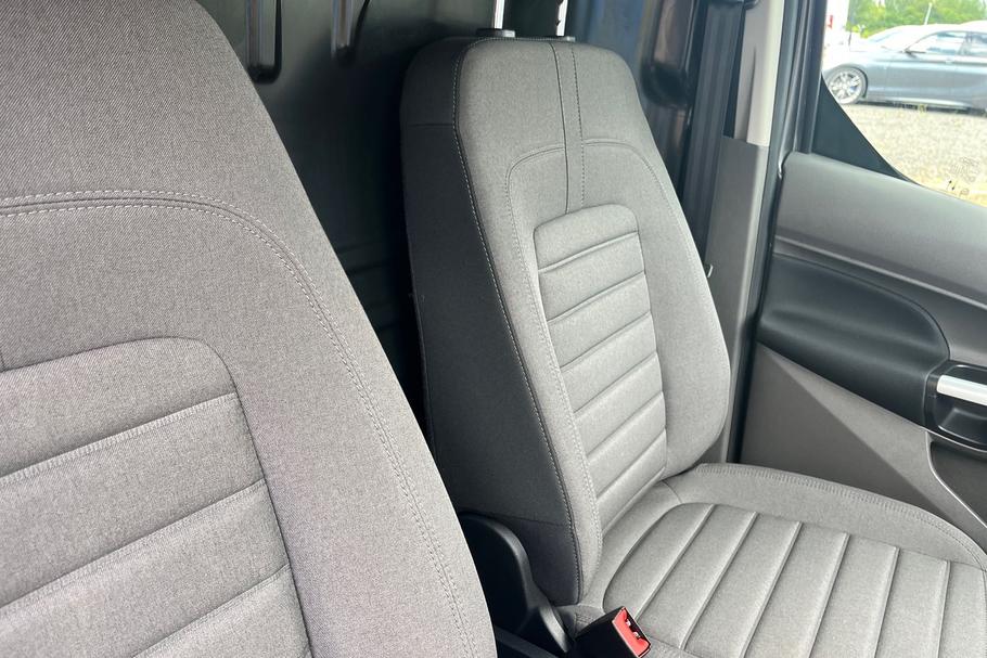 Used Ford Transit Connect LMZ1933 34