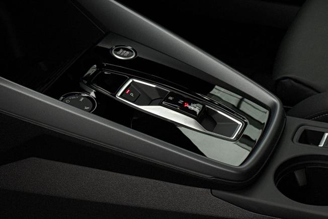 AUDI A3 Photo 32