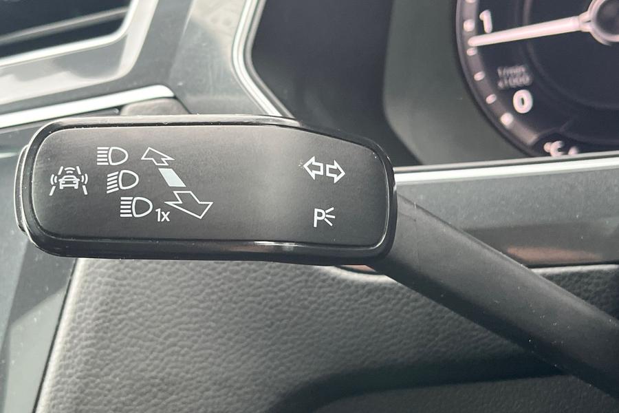 Volkswagen TIGUAN Photo autoimg-918c4311311ab98bd26145d4e92ac8796b776616.jpg